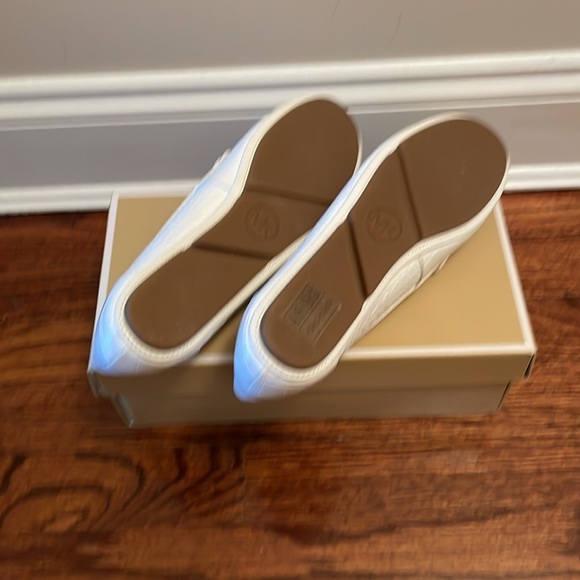 Michael Kors Shoes - Picture 4 of 5